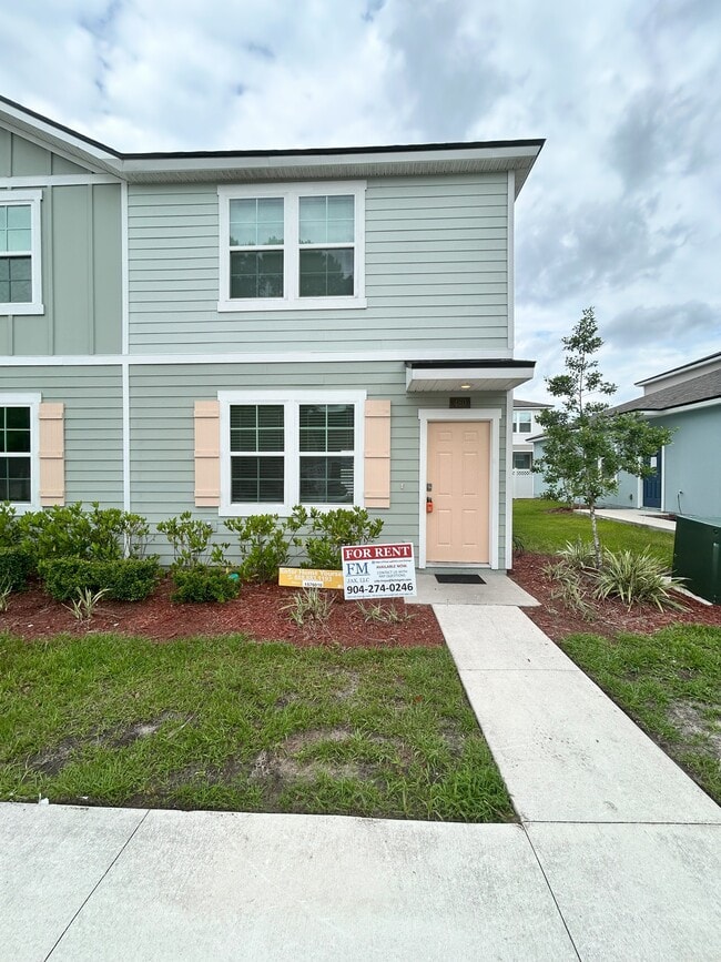 property at 480 Running Woods St