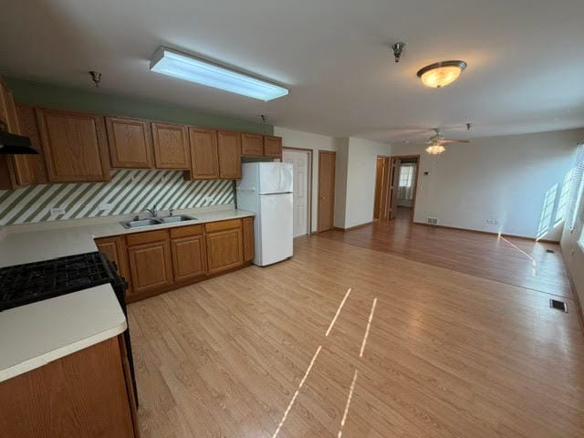 126 Washington St in Ingleside, IL - Building Photo - Building Photo