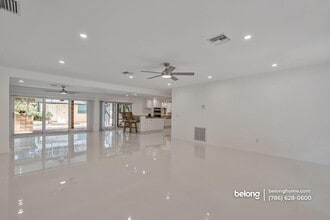 6235 4th St in Vero Beach, FL - Building Photo - Building Photo