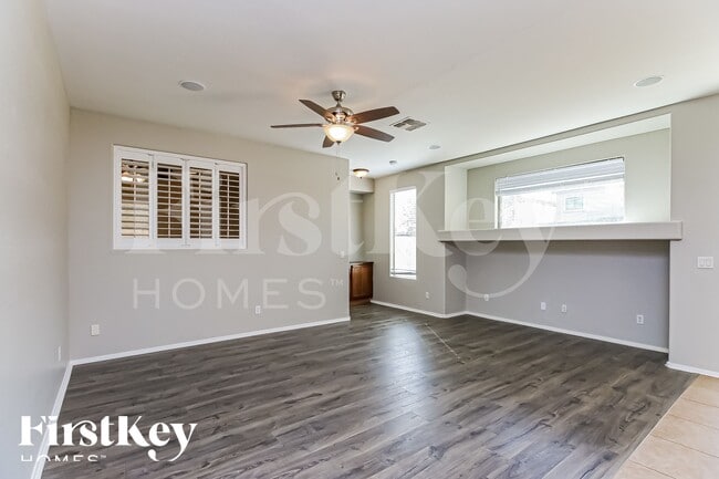 725 W Desert Basin Dr in San Tan Valley, AZ - Building Photo - Building Photo