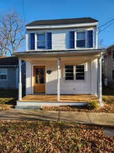 214 Calvert St in Chestertown, MD - Foto de edificio - Building Photo