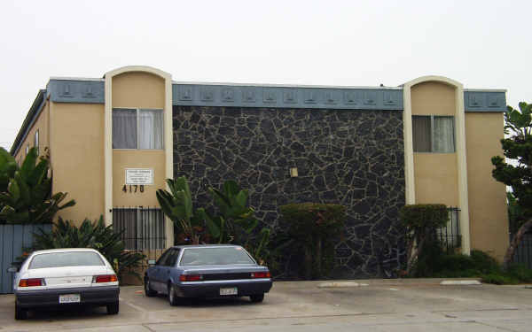 4170 37th St in San Diego, CA - Foto de edificio - Building Photo