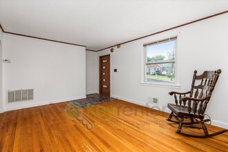 83 Chelsea Rd in Clifton, NJ - Building Photo - Building Photo