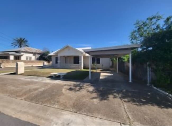 1113 Cortez St in Laredo, TX - Building Photo - Building Photo