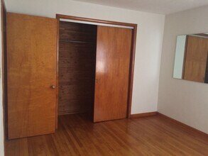 1358 Pottery Rd in Washington, MO - Building Photo - Building Photo