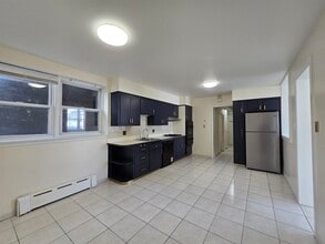 6708 Newkirk Ave in North Bergen, NJ - Building Photo - Building Photo