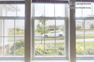 49 Clayton Blvd in Baldwin Place, NY - Building Photo - Building Photo