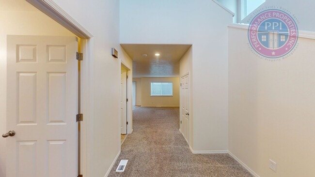 19094 Wellesley Ave in Sandy, OR - Building Photo - Building Photo