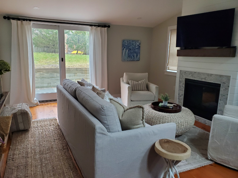 100 Old Lighthouse Rd in Tisbury, MA - Foto de edificio