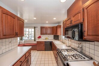 4951 Greenbrier Ave in San Diego, CA - Building Photo - Building Photo