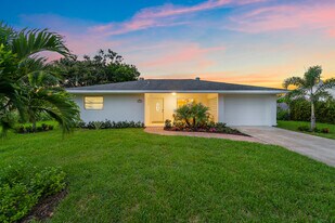 368 Church Rd in Jupiter, FL - Building Photo
