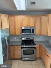 20375 Belmont Park Terrace in Ashburn, VA - Building Photo - Building Photo