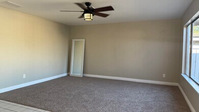 52121 Avenida Velasco in La Quinta, CA - Building Photo - Building Photo
