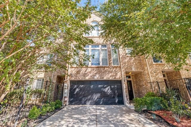 property at 436 N Hill Ave
