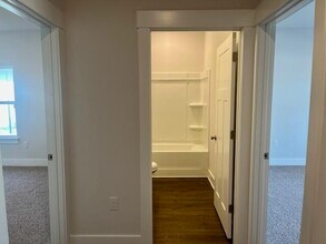 1905 Noleka Ct in Navarre, FL - Building Photo - Building Photo