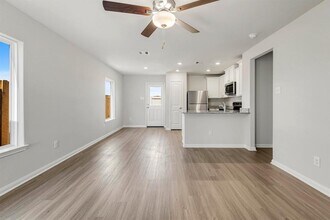 11508 Texas Spring Dr in Houston, TX - Building Photo - Building Photo