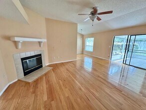 587 Holbrook Cir in Lake Mary, FL - Building Photo - Building Photo