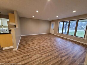 2534 Depew Dr in West Bloomfield Township, MI - Building Photo - Building Photo