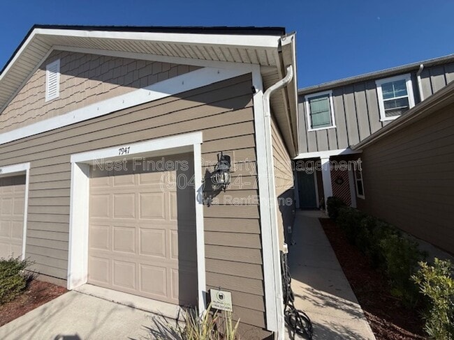 7947 Echo Springs Rd in Jacksonville, FL - Building Photo - Building Photo