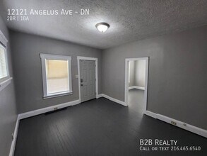 12121 Angelus Ave in Cleveland, OH - Building Photo - Building Photo