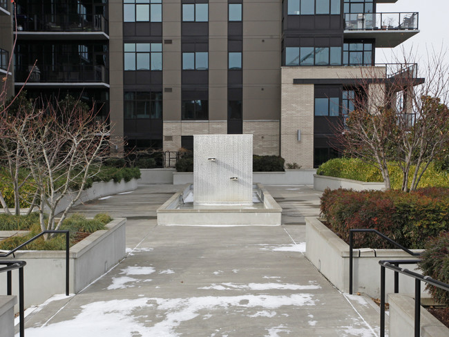 Pacifica in Portland, OR - Foto de edificio - Building Photo