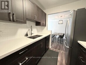 731 Deveron Crescent in London, ON - Building Photo - Building Photo