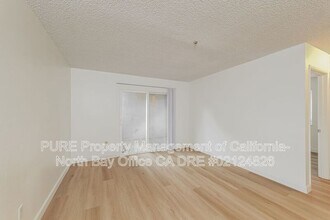 146 Brush Creek Rd in Santa Rosa, CA - Building Photo - Building Photo