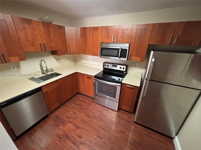 property at 10421 Mahogany Key Cir