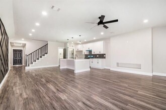 8119 Venus St in Houston, TX - Building Photo - Building Photo