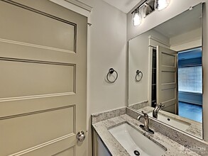 1204 Hillwood Private Cove in Nashville, TN - Building Photo - Building Photo