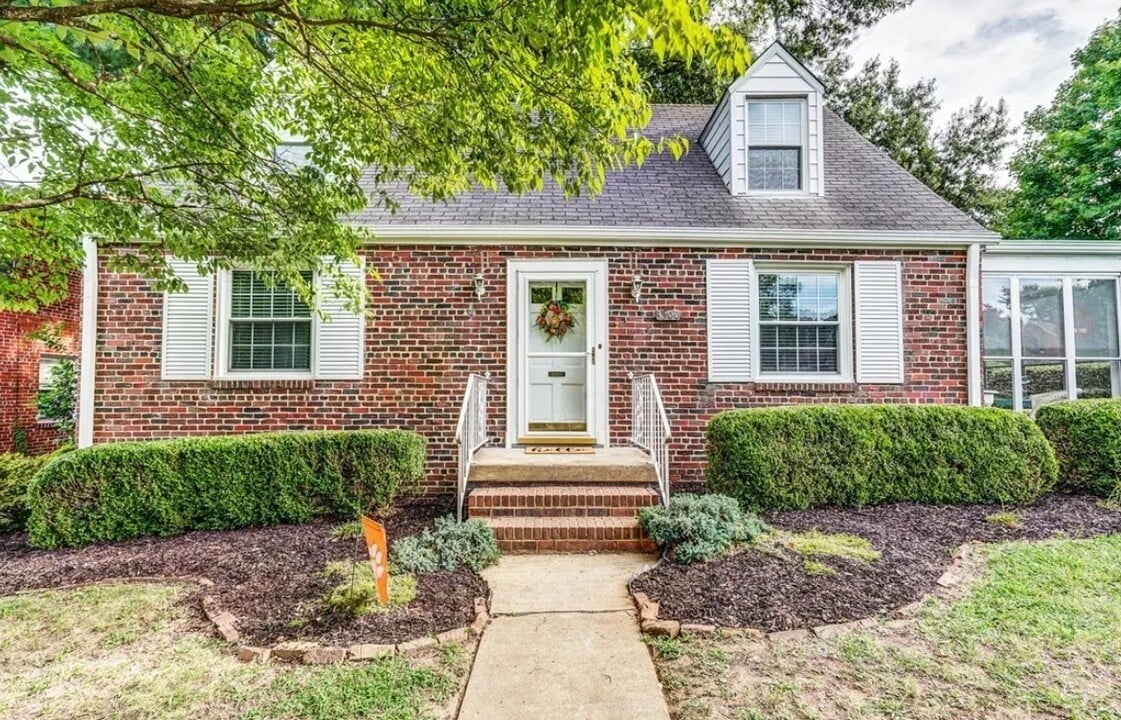 3500 Rosewood Ave in Richmond, VA - Building Photo