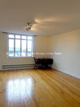 60 Brattle St, Unit penthouse in Cambridge, MA - Building Photo - Building Photo