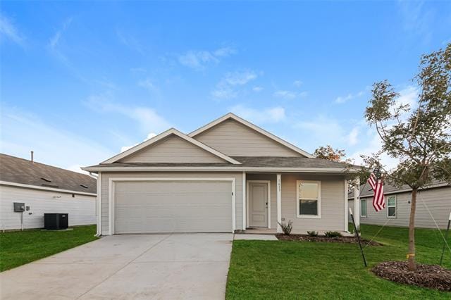 property at 1613 Parlier St