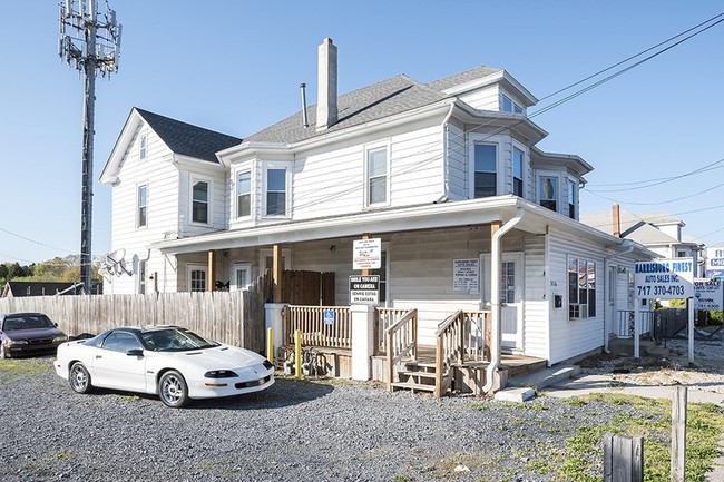 3712-3718 Walnut St in Harrisburg, PA - Building Photo - Building Photo