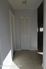 1501 Jacobin St NW in Palm Bay, FL - Foto de edificio - Building Photo