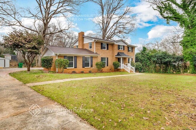 property at 6613 Fairlawn Rd