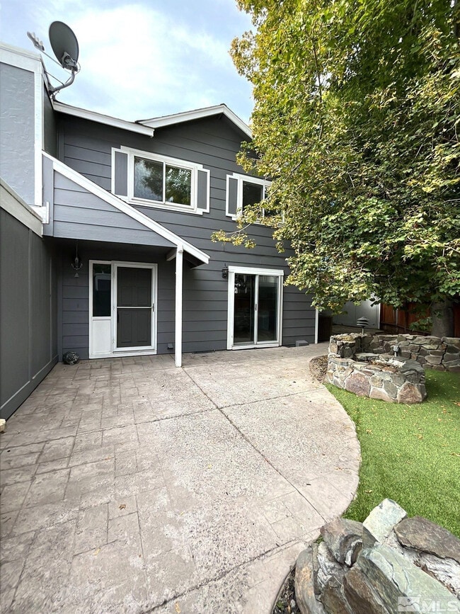 7513 Cumberland Cir