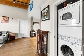 130 John St in Lowell, MA - Building Photo - Building Photo