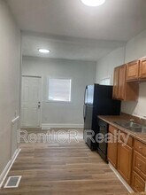 511 E Hugh St in Tampa, FL - Building Photo - Building Photo