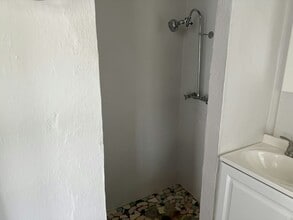 14035 W River Rd in Inglis, FL - Building Photo - Building Photo