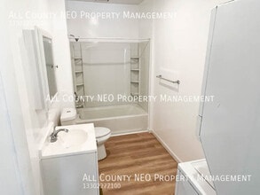 625 S Meridian St in Ravenna, OH - Building Photo - Building Photo