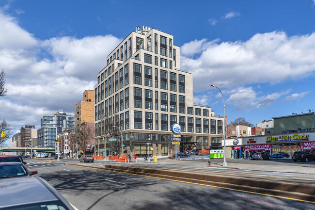 Arbor Eighteen in Brooklyn, NY - Foto de edificio - Building Photo