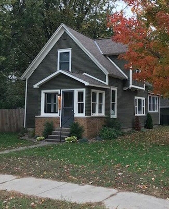 property at 235 W McKinley Ave