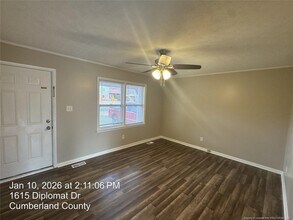 1615 Diplomat Dr in Fayetteville, NC - Building Photo - Building Photo