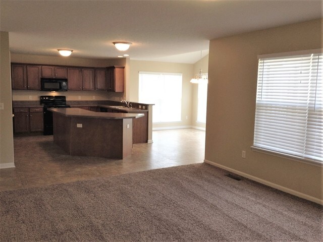 962 Shephard Woods Ct in Batavia, OH - Building Photo - Building Photo