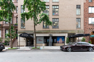 The Gallery Condominium in New York, NY - Building Photo - Building Photo