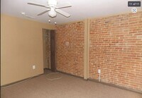 205 S Mount St photo'