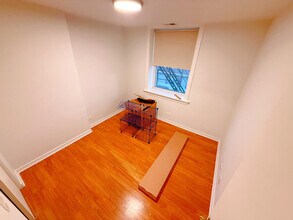 238 W 31st St in Chicago, IL - Building Photo - Building Photo