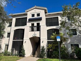 3021 Alcazar Pl in Palm Beach Gardens, FL - Building Photo