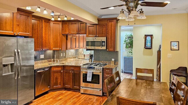 1834 Massachusetts Ave SE in Washington, DC - Building Photo - Building Photo